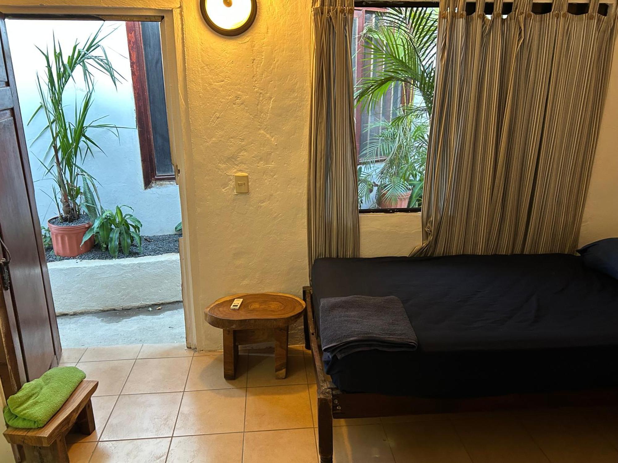 Pura Vida Hostel Tamarindo Ngoại thất bức ảnh
